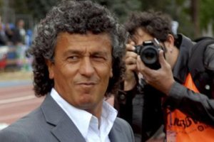 Gorosito en el banquillo de Chapín.