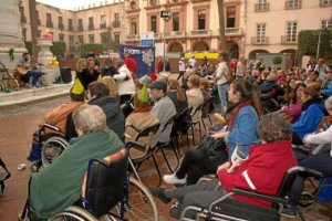 Concierto de Álex García celebrado esta mañana en la Plaza Vieja de Almería.