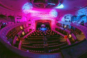 Interior del Teatro Cervantes que gestiona Kuver Producciones. 