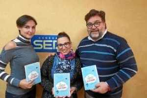 Editora y autora en la SER con Alfredo Casas. 