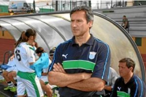Pedro Muro es uno de los seleccionadores andaluces de chicas.