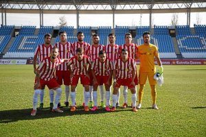 El once del Almería B ante el Linense.