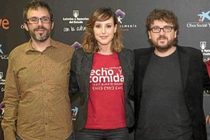 Natalia de Molina con el productor Germán García y el director Juan Miguel del Castillo.