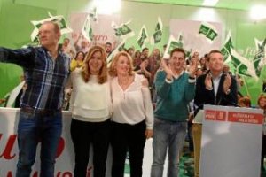 Inicio del acto en Cuevas.