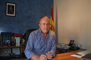 El alcalde popular de Fines, Rodrigo Sánchez.