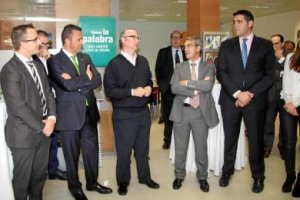 Inauguración, ayer, de la oficina de La Cañada