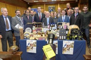 Foto de familia de participantes y organizadores de Almería me gusta