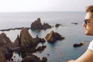 Bisbal promociona el destino Costa de Almería