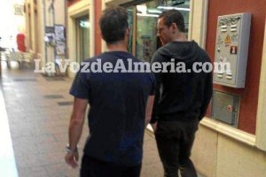 Michael Fassbender, ayer en la calle de las Tiendas. (Foto: Federico Landín)