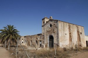 Las obras servirán para que no se caiga la capilla.