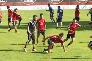 La plantilla no parará hasta la cita de Almería.