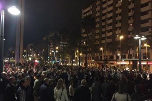 Imagen durante la lectura del amnifiesto en la Plaza de Las Velas.