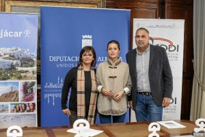 Ángeles Martínez en la presentación del evento.