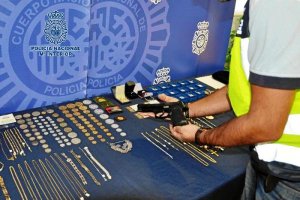 Joyas recuperadas por la Policía Nacional.