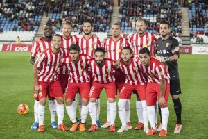 El once del Almería ante el Valladolid.