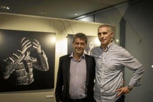 El rector y el autor de ‘Introspecciones’.