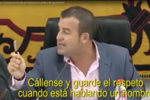 Captura del vídeo en el momentoen en que elalcalde manda callar durante el Pleno.