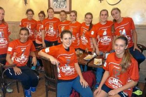 Las chicas de Mintonette le toman el aire a la categoría.