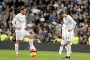 Bale y Cristiano resignados.