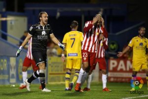 Soriano se lamenta de una ocasión en Alcorcón.