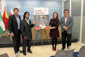 Presentación del homenaje esta mañana.