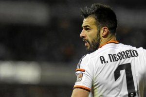 Negredo no volverá hasta 2016.