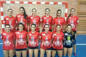 Las chicas de Mintonette plantaron cara en tierras murcianas.