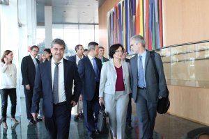 El consejero de Salud, Aquilino Alonso, el rector, Carmelo Rodríguez, la delegada del Gobierno, Gracia Fernández, y el subdelegado Andrés García Lorc