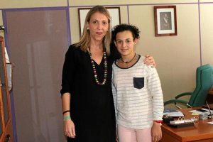 La tenista ejidense con la concejala.