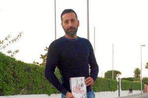 Miguel Vasserot es abogado y éste es su debut en el mundo de las letras.