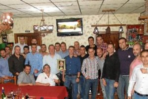 Funcionarios del Cuerpo Nacional de Policía, participantes en el homenaje.