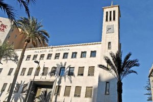 Edificio de la Audiencia Provincial de Almería