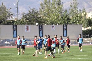 El filial, entrenando en el Anexo.