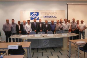 La Asociación de Empresarios del Mármol (AEMA) es la encargada de organizar el evento.