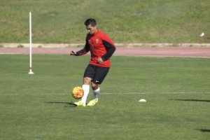Lolo Reyes en el entrenamiento de este jueves.