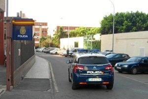 Comisaría de Policía en la capital.