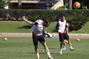 Fran Vélez se ha lesionado en el adductor.