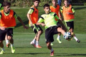 Gaspar con Marín en un entrenamiento de la Sub-19.