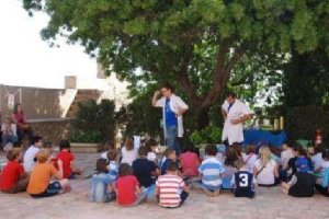 Talleres infantiles en La Alcazaba desarrollados por Ciencia Divertida