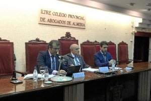 Francisco Soriano, Juan Marfil y Martín de los Reyes Martínez en la inauguración de las jornadas