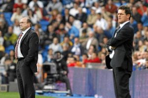 Paco Flores desde lo más alto sabía bajar a la cantera para motivarla.