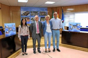 Gabriel Amat y Eloísa Cabrera,  junto a Lidia Cuadrado y José Luis Salvador, redactores de los proyectos. 