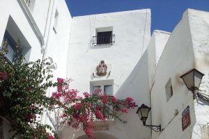 Puerta de la Ciudad en Mojácar.