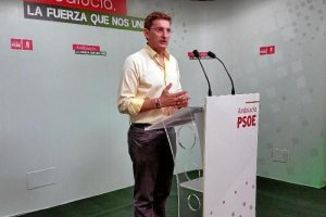 El secretario general del PSOE de Almería, José Luis Sánchez Teruel.