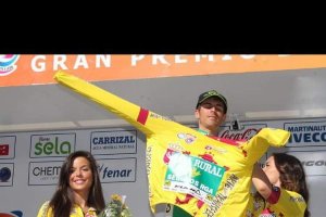 Cristian, de líder en Vuelta a León.