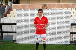 Xisco en su presentación con el Nástic.