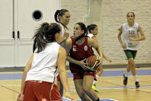 Sandra no descarta vencer al potente Claret.