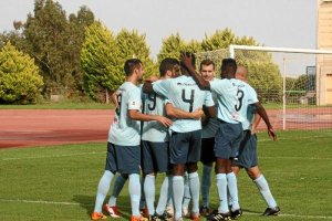 Darío Guti celebrando uno de olos goles del Depor.
