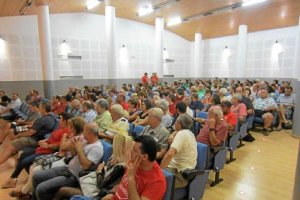 Reunión de Ahora en Común.