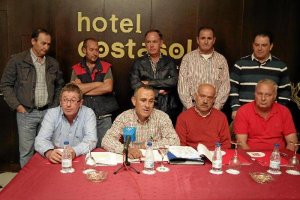 Juan Antonio Gutiérrez, ante el micrófono, nuevo presidente de Sol y Arena